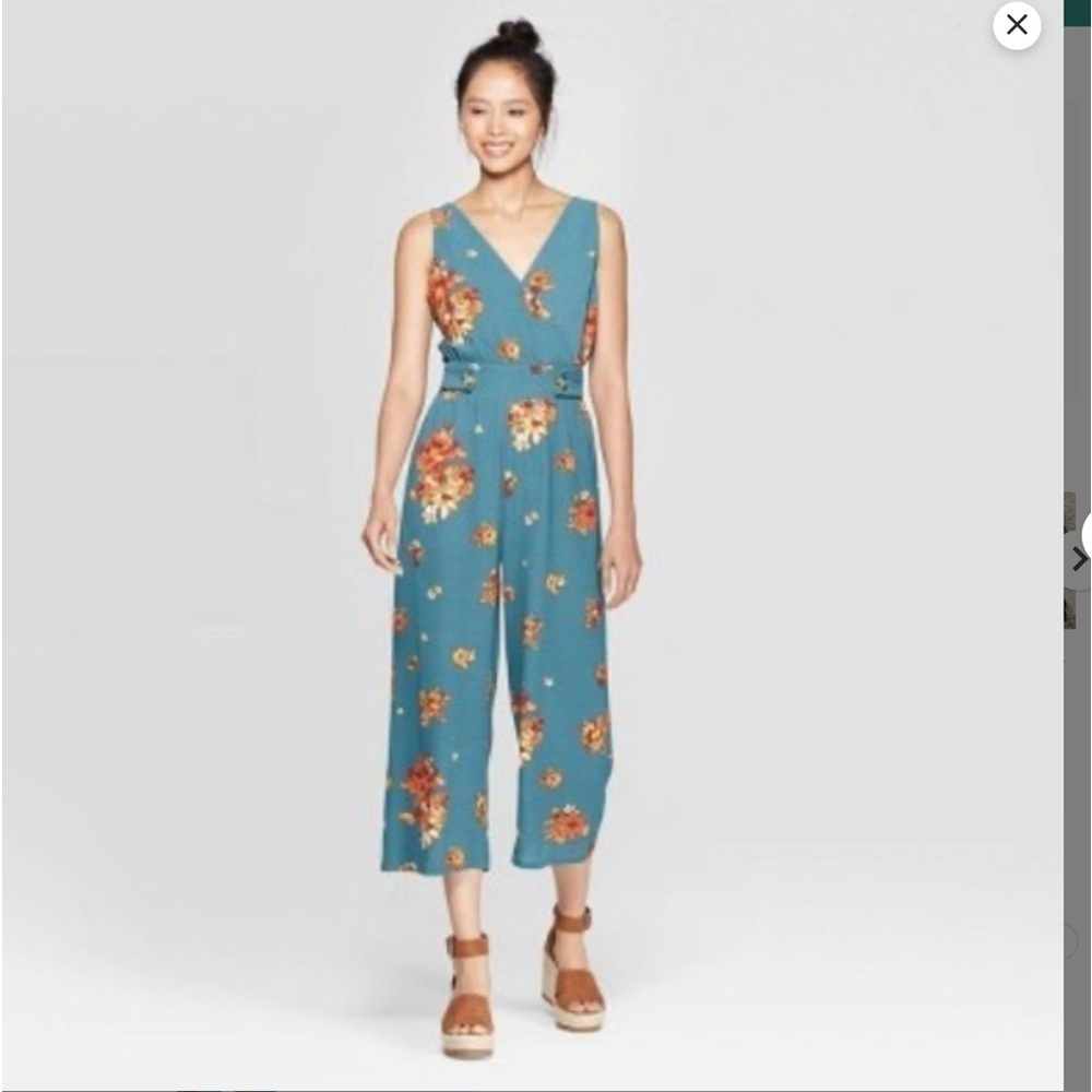 Exhilaration Floral Print Sleeveless Crop Jumpsuit Size Small